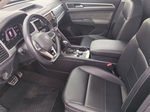 Used 2021 Volkswagen Atlas SEL R-Line image 17