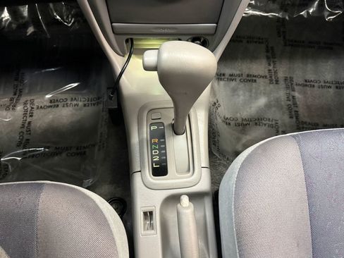 Used 2000 Toyota Corolla VE image 33