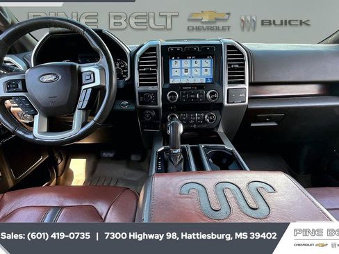 Used 2018 Ford F150 King Ranch w/ Equipment Group 601A Luxury AWD/4WD image 14