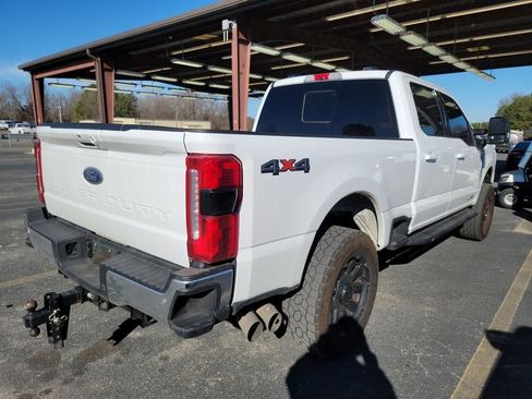 Used 2024 Ford F250 Lariat image 8