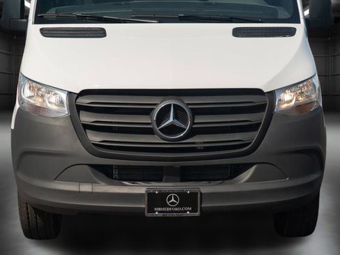 Used 2024 Mercedes-Benz Sprinter 144 Cargo image 12