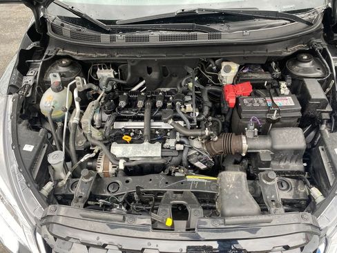 Certified 2025 Nissan Kicks Play S FWD image 22