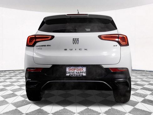 Used 2024 Buick Encore GX Sport Touring image 14