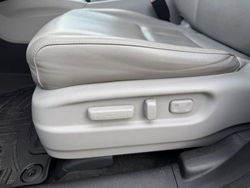 Used 2017 Honda Ridgeline RTL-E image 15