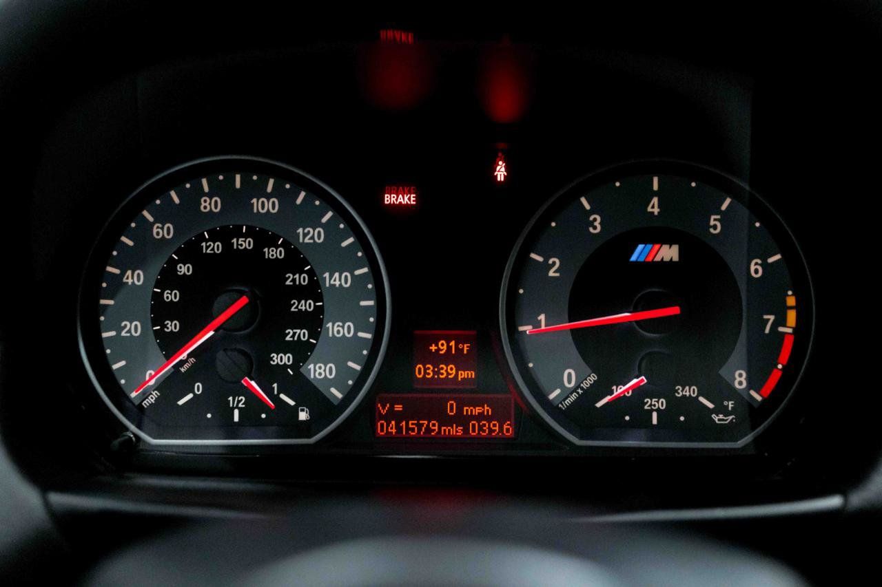 Used 2011 BMW 1 Series M RWD image 41