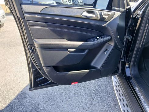 Used 2015 Mercedes-Benz ML 400 4MATIC image 9