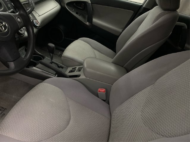 Used 2011 Toyota RAV4 4WD V6 w/ Upgrade Value Pkg image 10