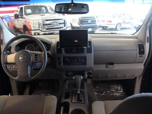 Used 2007 Nissan Frontier LE AWD/4WD image 28