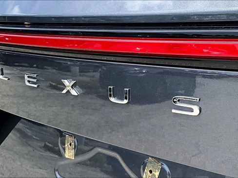 Used 2024 Lexus NX 250 FWD image 31