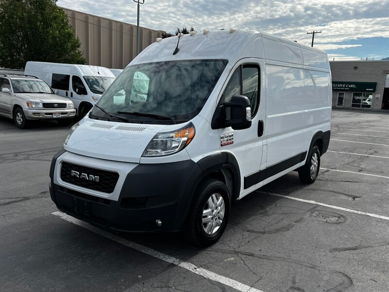 Used 2022 RAM ProMaster 2500 w/ Safety Group FWD image 3