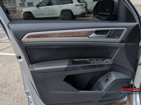 Used 2019 Volkswagen Atlas SEL Premium AWD/4WD image 21