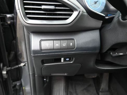 Used 2022 Hyundai Santa Fe Limited w/ Cargo Package FWD image 9