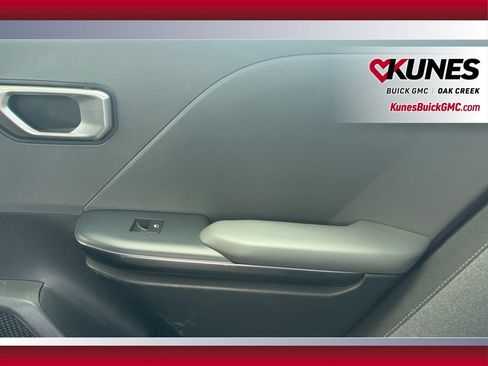Used 2025 Kia K4 FWD image 35