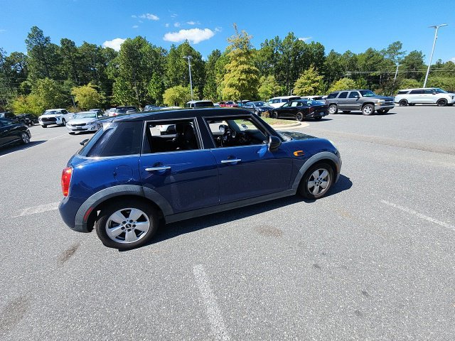 Used 2016 MINI Cooper 4-Door Hardtop FWD image 14