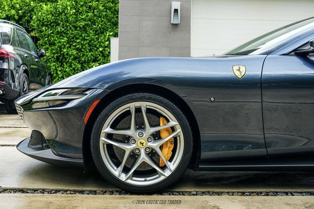 Used 2026 Ferrari Roma Spider RWD image 4