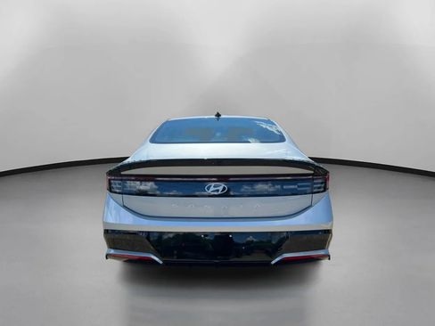 Used 2024 Hyundai Sonata SEL FWD image 11