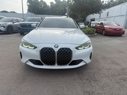 Used 2021 BMW 430i Coupe w/ Convenience Package RWD image 2