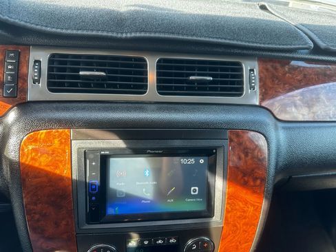 Used 2007 Chevrolet Avalanche LT image 23