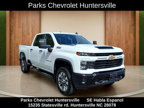 Certified 2025 Chevrolet Silverado 2500 Custom w/ Custom Value Package AWD/4WD image 1
