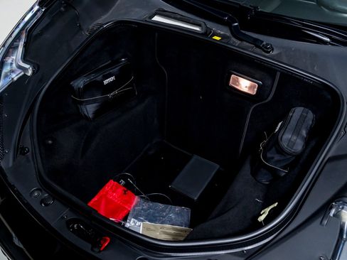 Used 2014 Ferrari 458 Spider image 40