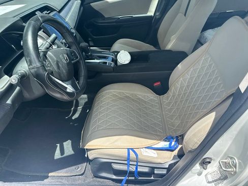 Used 2016 Honda Civic EX image 5