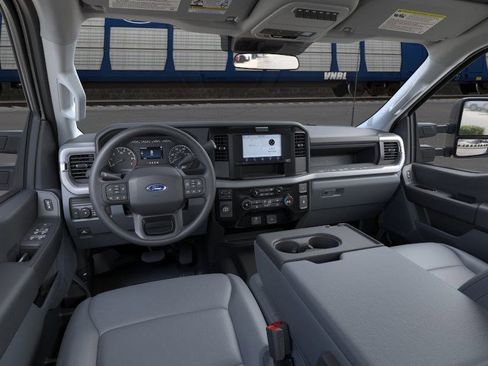 New 2026 Ford F250 XL image 10