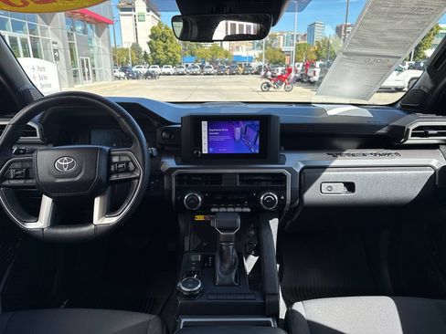 Certified 2025 Toyota Tacoma SR5 AWD/4WD image 13