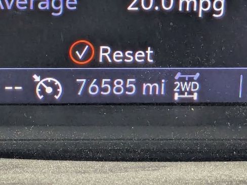 Used 2019 GMC Sierra 1500 SLT w/ SLT Premium Package image 22