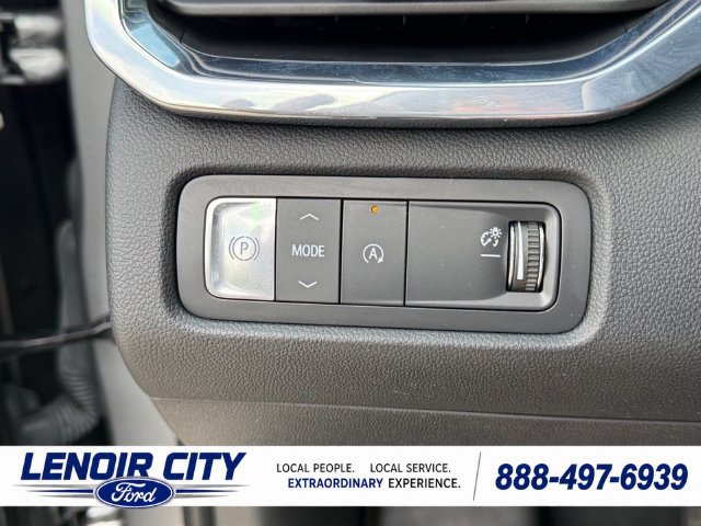 Used 2026 GMC Acadia Elevation w/ Elevation Premium Package FWD image 19