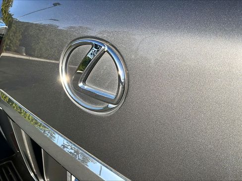 Used 2019 Lexus LX 570 4WD image 30