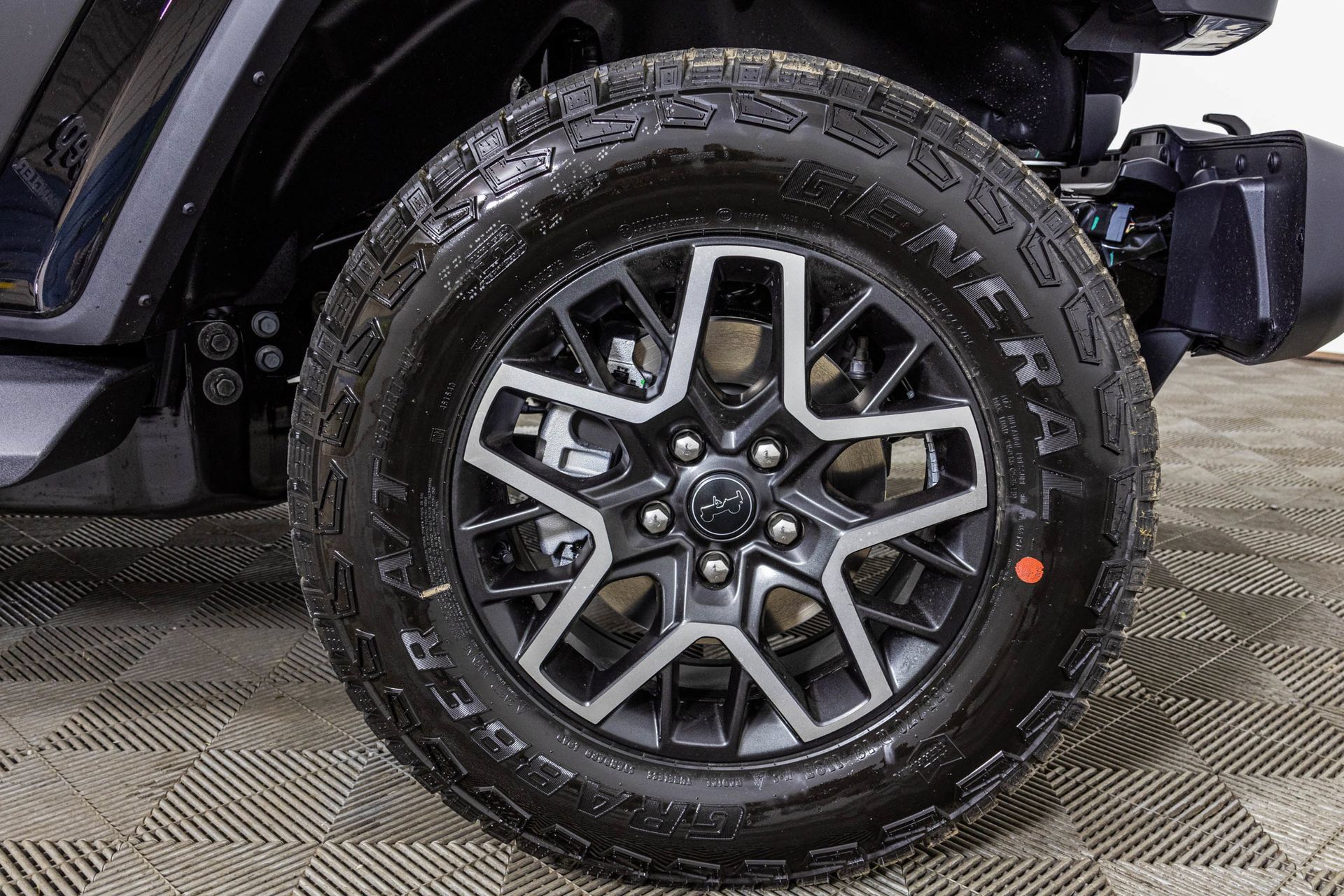 New 2027 Jeep Wrangler Unlimited Sahara AWD/4WD image 43
