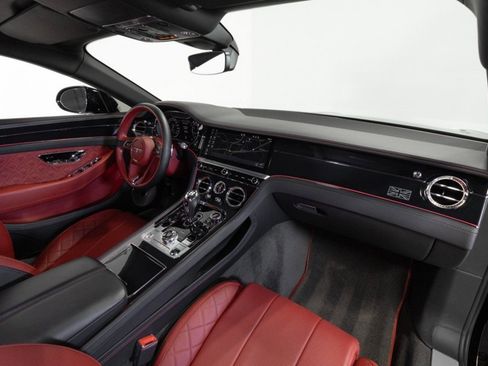 Used 2020 Bentley Continental GT AWD/4WD image 46