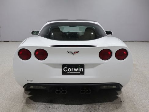 Used 2012 Chevrolet Corvette Coupe RWD image 3