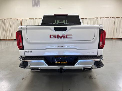 Used 2024 GMC Sierra 1500 SLT w/ SLT Premium Plus Package AWD/4WD image 7