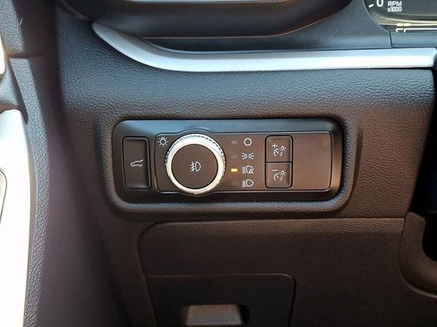 Used 2023 Ford Explorer XLT w/ Equipment Group 202A AWD/4WD image 26