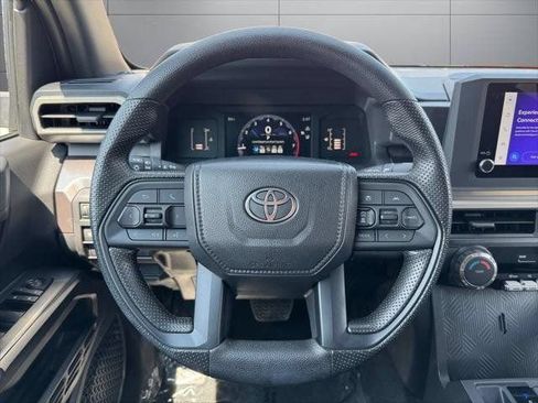 Certified 2025 Toyota Tacoma SR5 AWD/4WD image 49