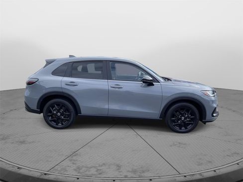 Used 2024 Honda HR-V Sport image 19