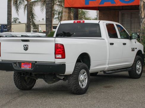 Used 2017 RAM 2500 Tradesman w/ Popular Equipment Group image 9