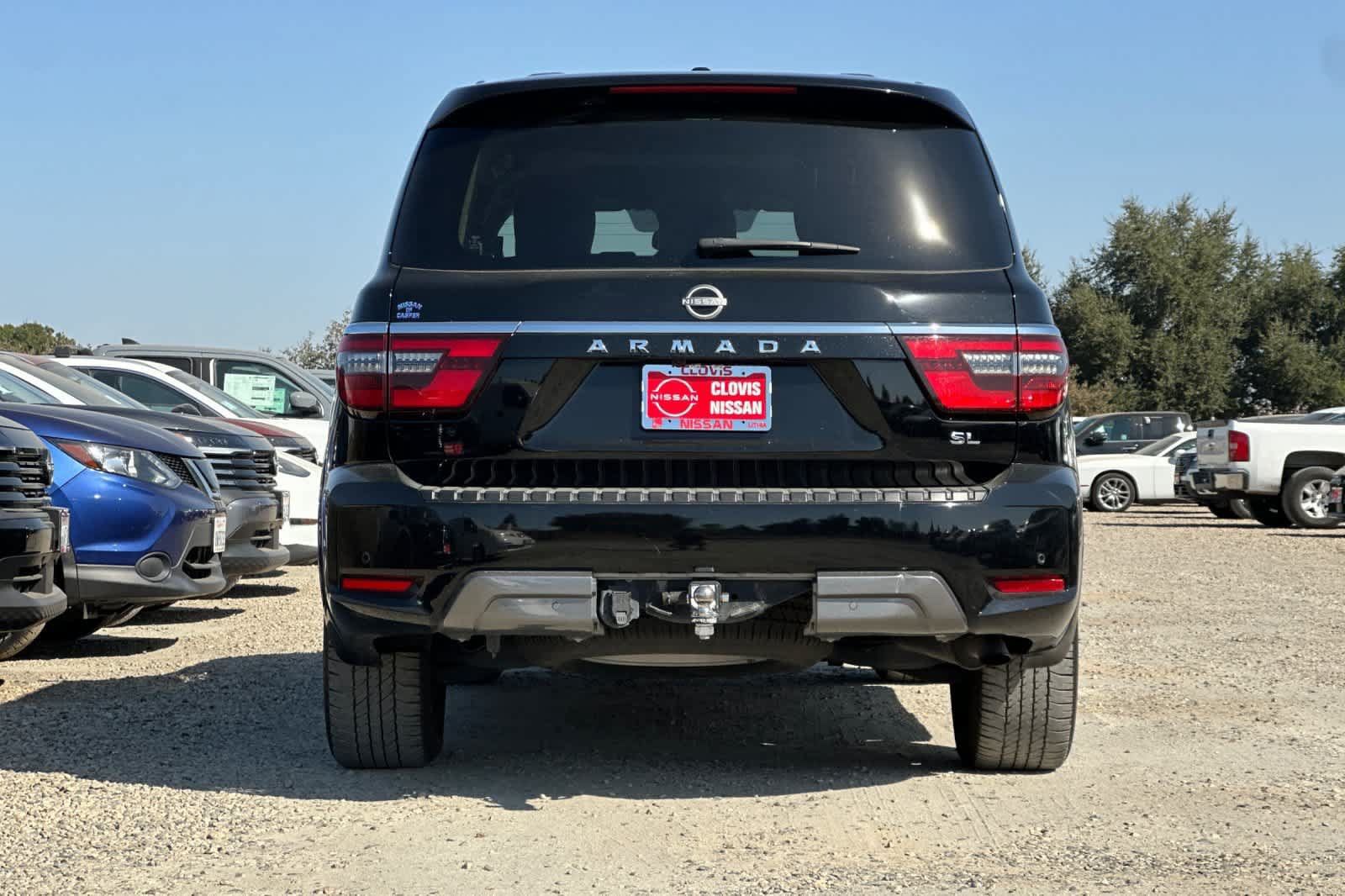 Used 2022 Nissan Armada SL AWD/4WD image 8