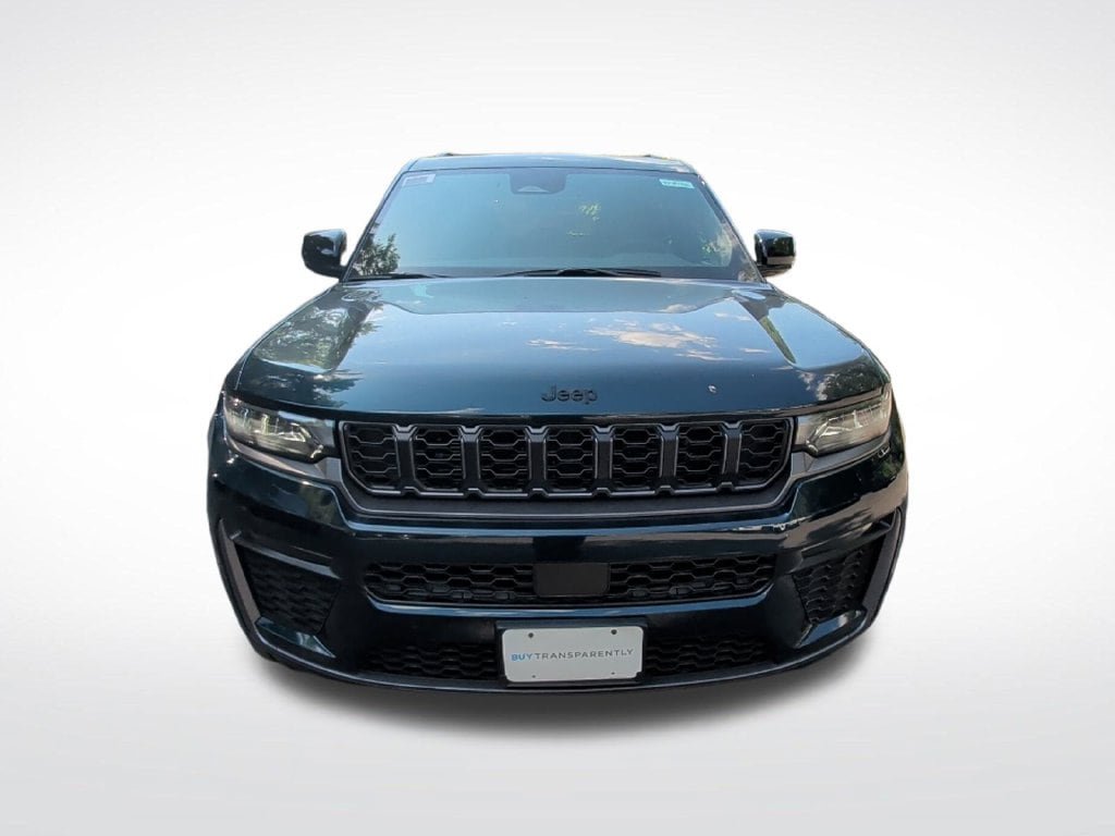 New 2026 Jeep Grand Cherokee Limited w/ Limited Altitude Package AWD/4WD image 9