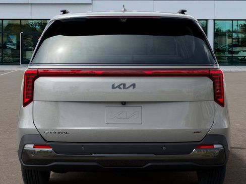 New 2026 Kia Carnival SX Prestige FWD image 13