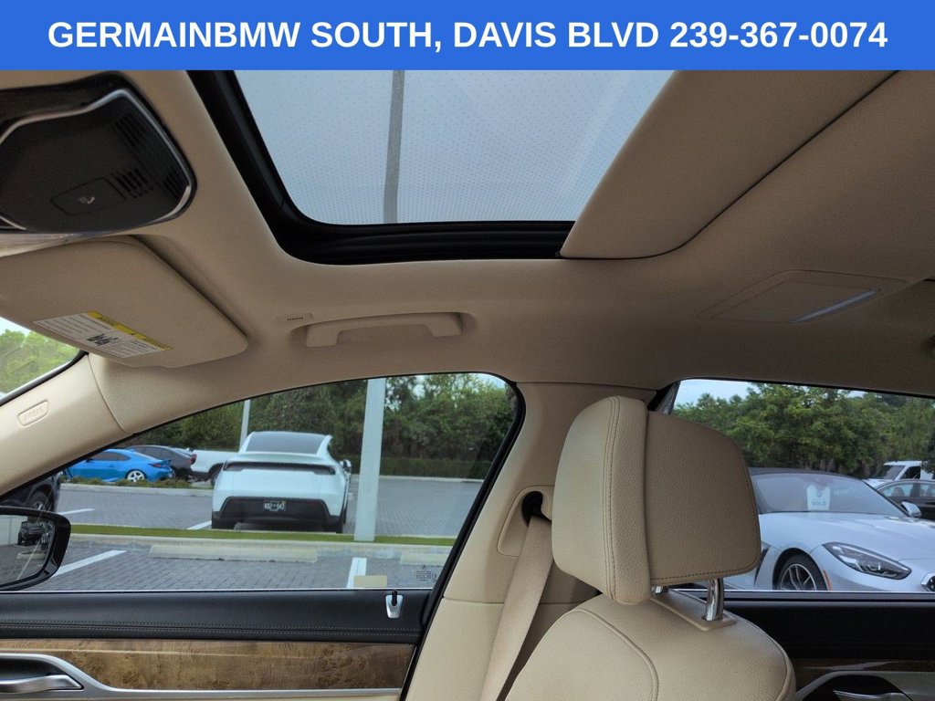 Used 2017 BMW 740i RWD image 21