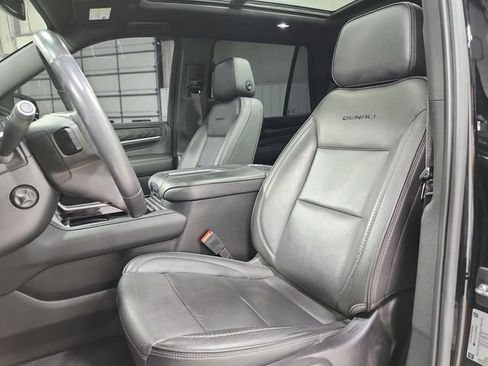 Used 2021 GMC Yukon Denali AWD/4WD image 10