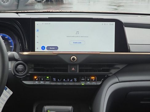 New 2026 Toyota Crown Signia image 24