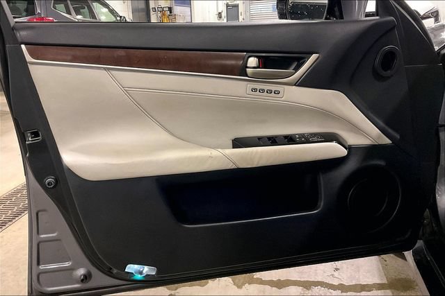 Used 2013 Lexus GS 350 AWD w/ Premium Pkg image 23
