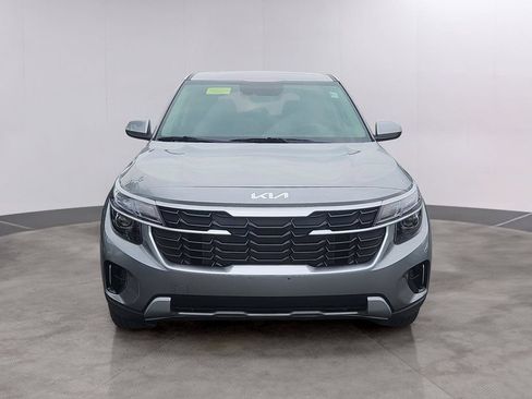 Certified 2024 Kia Seltos LX AWD/4WD image 2