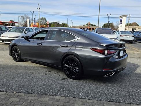 Used 2022 Lexus ES 350 F Sport image 9