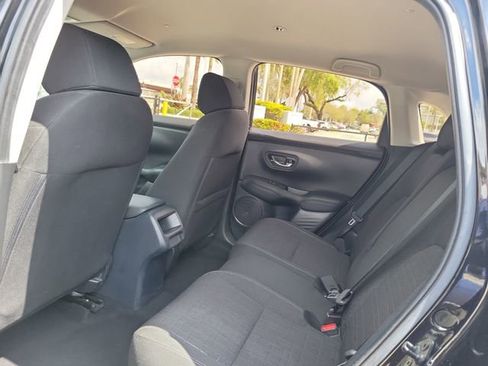Used 2024 Honda HR-V LX image 8