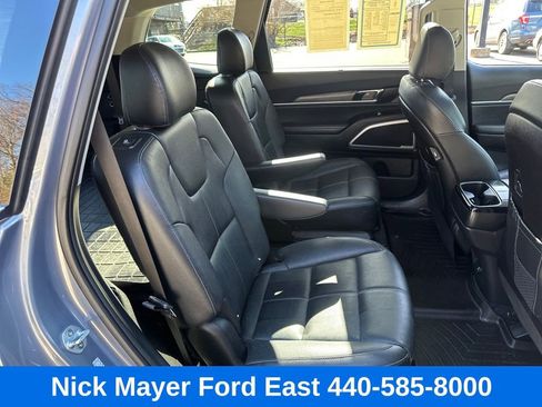 Used 2021 Kia Telluride EX w/ EX Premium Package image 19
