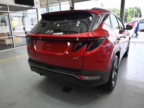 Used 2023 Hyundai Tucson SEL w/ Convenience Package AWD/4WD image 5